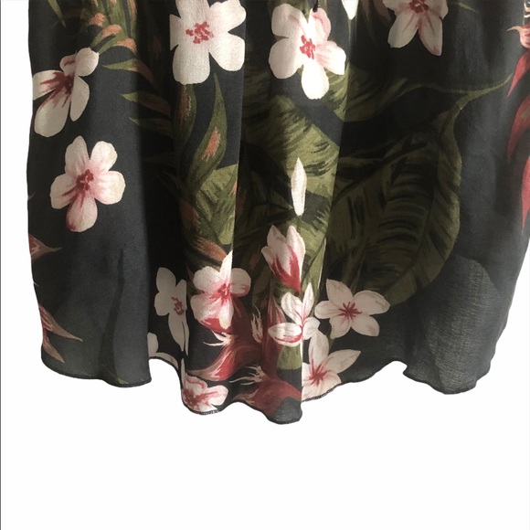 NWT CHASER Floral Ruffle Strappy V Cami Top L - Picture 8 of 10